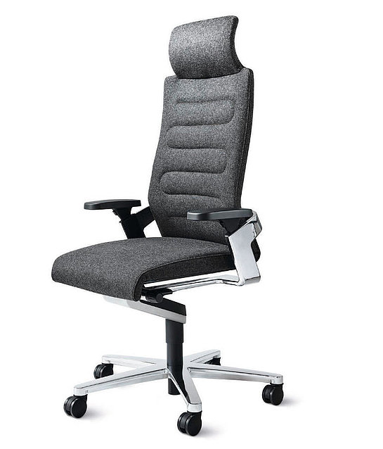 La silla de trabajo ON también está disponible con tapicería contorneada (modelo 175/73)
